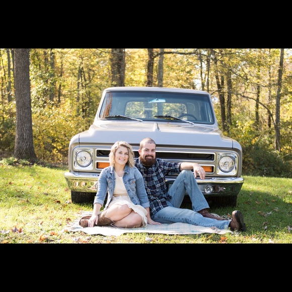 Meet your Posher, Jayla! 🖤 - Picture 4 of 4